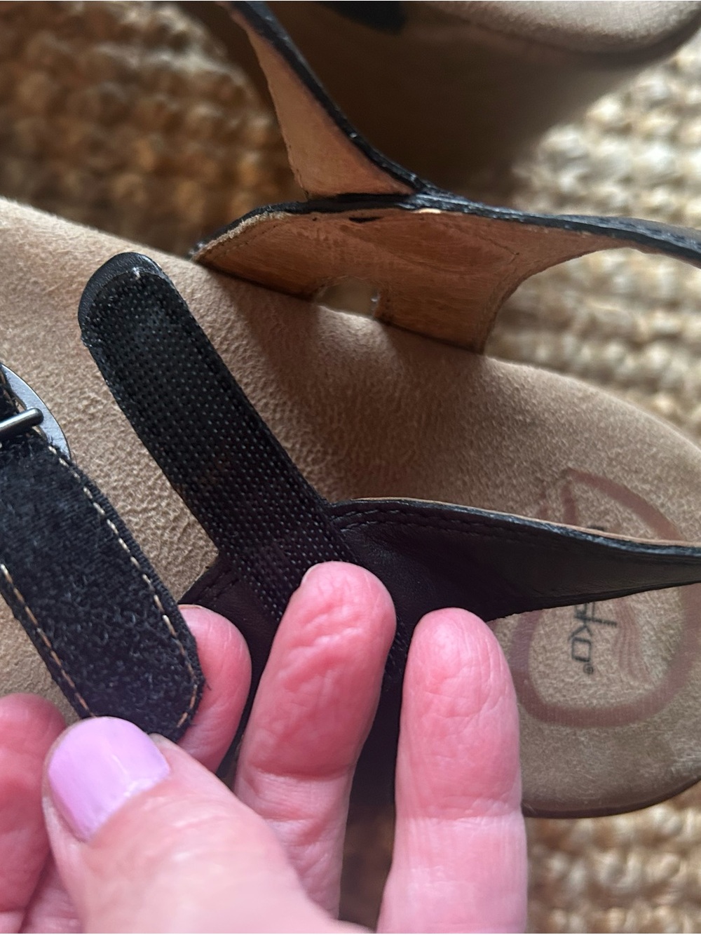Dansko Women’s Black Leather Strappy Slingback Sandals - Picture 11 of 13